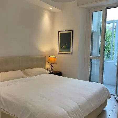 The White House Apartament Mediolan